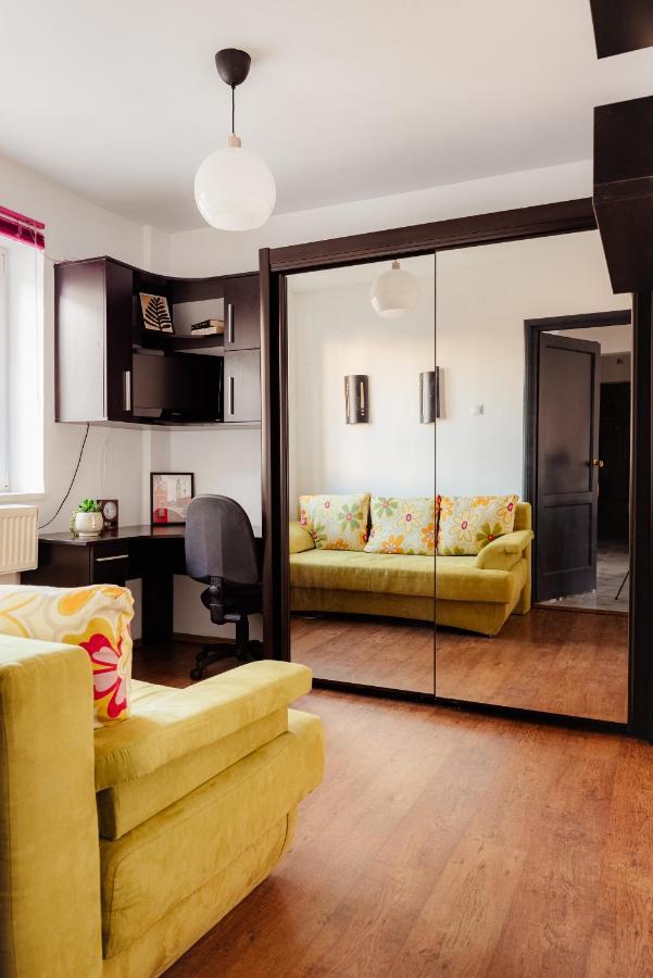 Promenada Old Town Apartment Bucharest Exterior photo